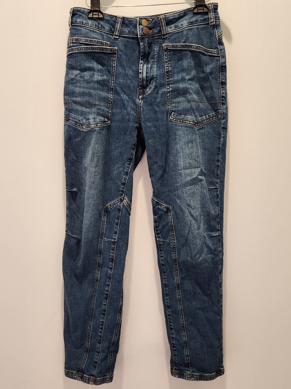 Pilcro The Wanderer Mid-Rise Relaxed Tapered Jeans